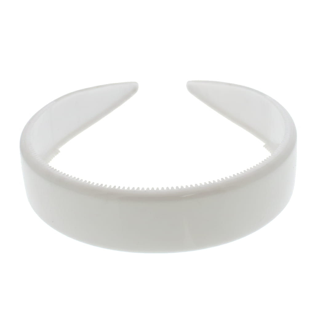 12 / White