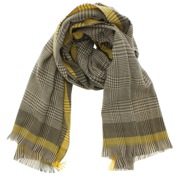 Alternative Dark Checkered Scarves