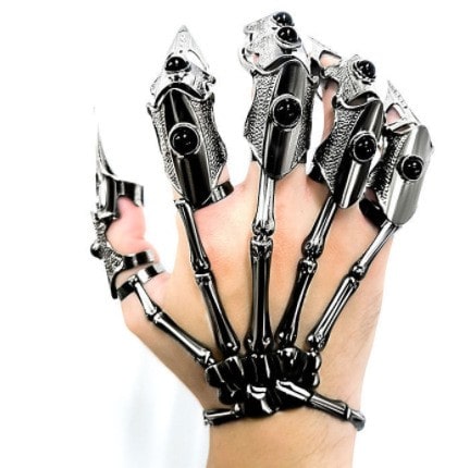3D Gun Metal Skeleton Bracelet with 5 Black Stone Full Finger Knuckle Rings