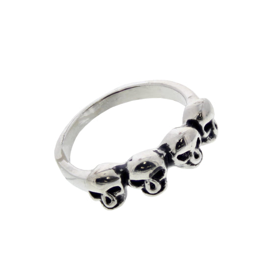 4 Skulls Ring