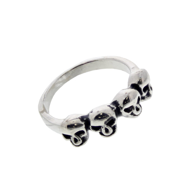 4 Skulls Ring