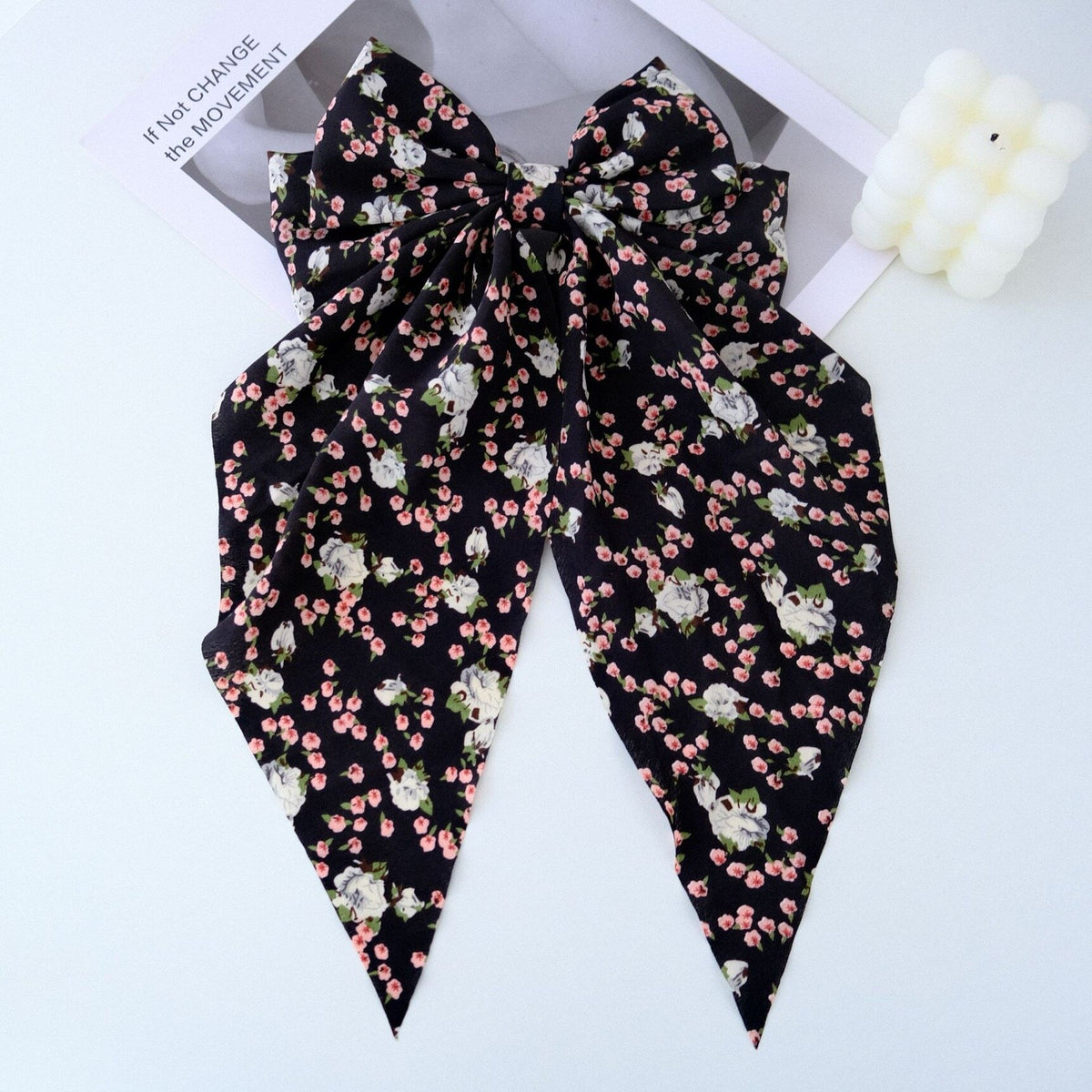3 / Black