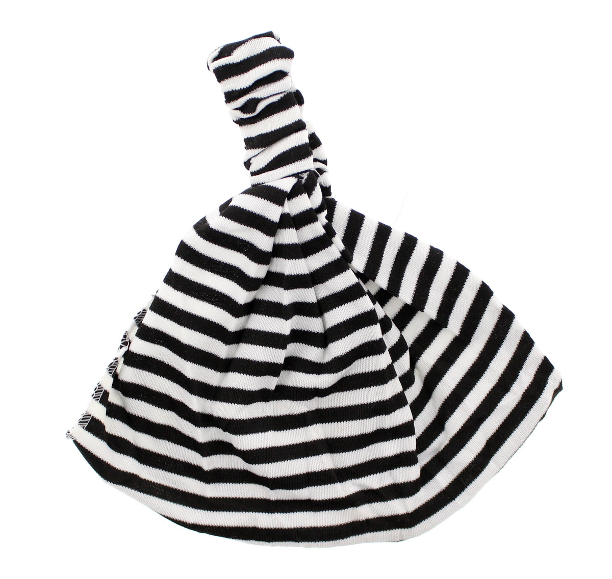 12 / Black White
