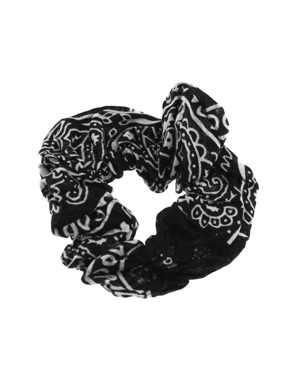 12 / Black