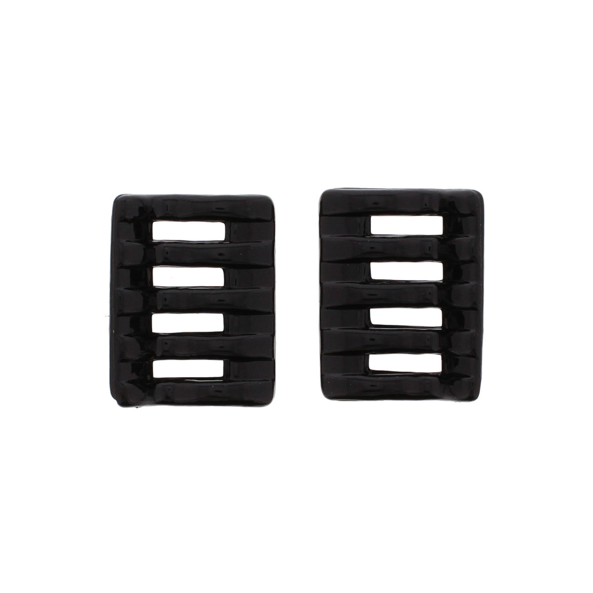 12 / Black
