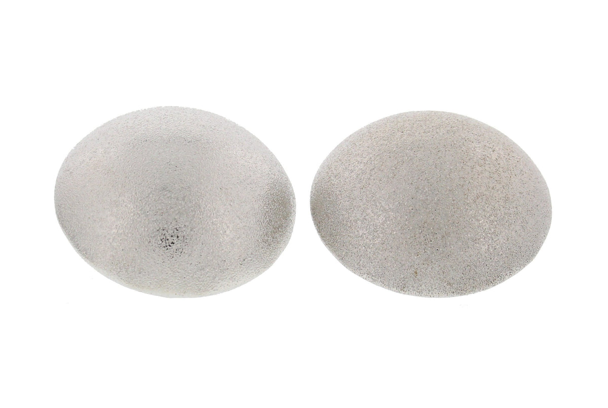 12 / Silver