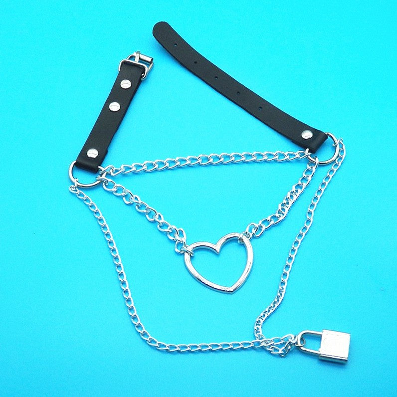 PU Choker with Heart & Lock Chain