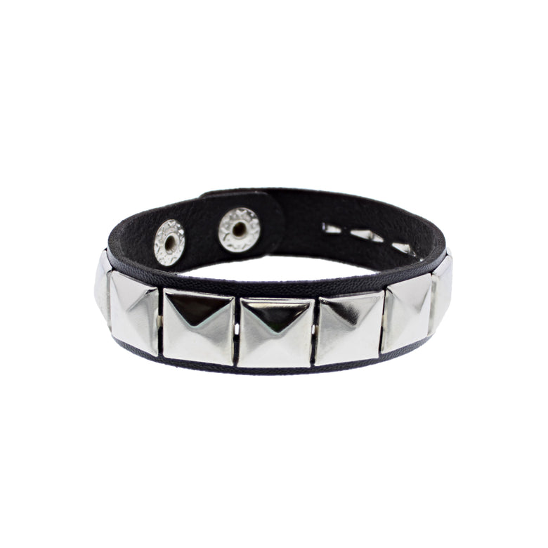 1 Row Pyramid Studded Leather Bracelet