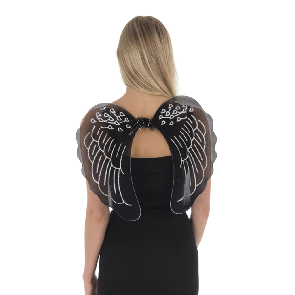 12 / Black